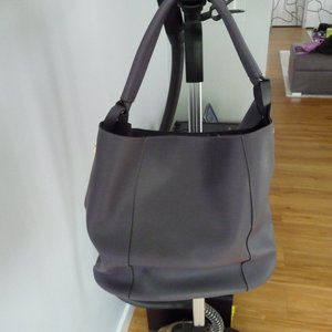 A. N. D. EA WY  GREY FAUX LEATHER TOTE SHOULDER BAG NEW NO TAGS